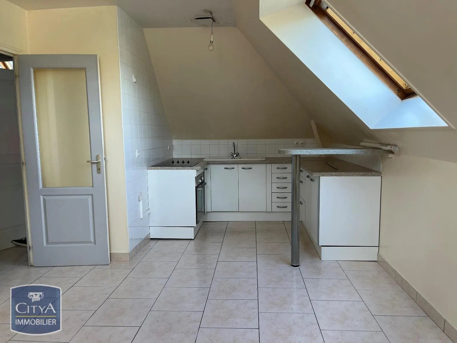 Appartement à louer, 34m², La Fère