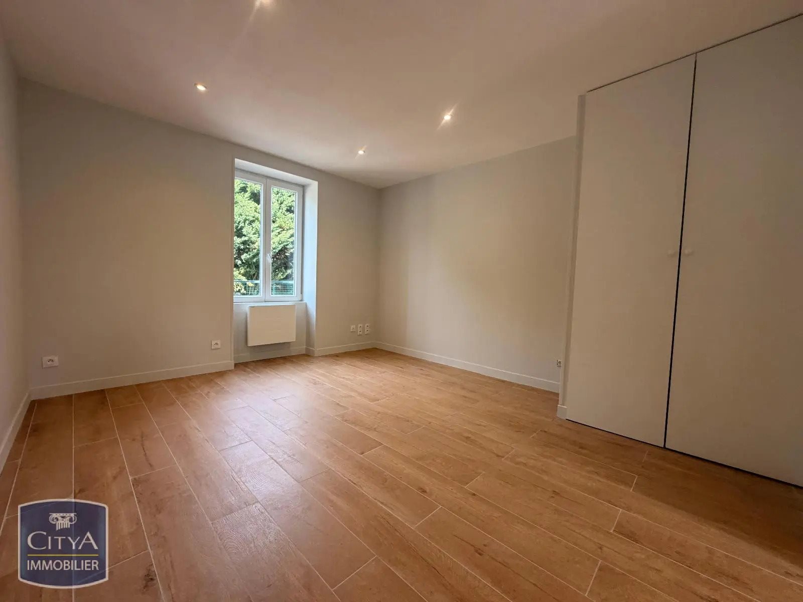 Appartement à louer, 25m², Fontaines-sur-Saône