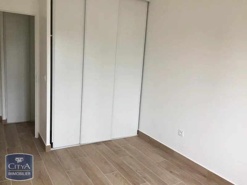 Appartement à louer, 62m², Buc