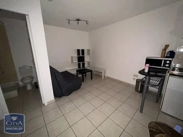 Appartement à louer, 20m², Istres