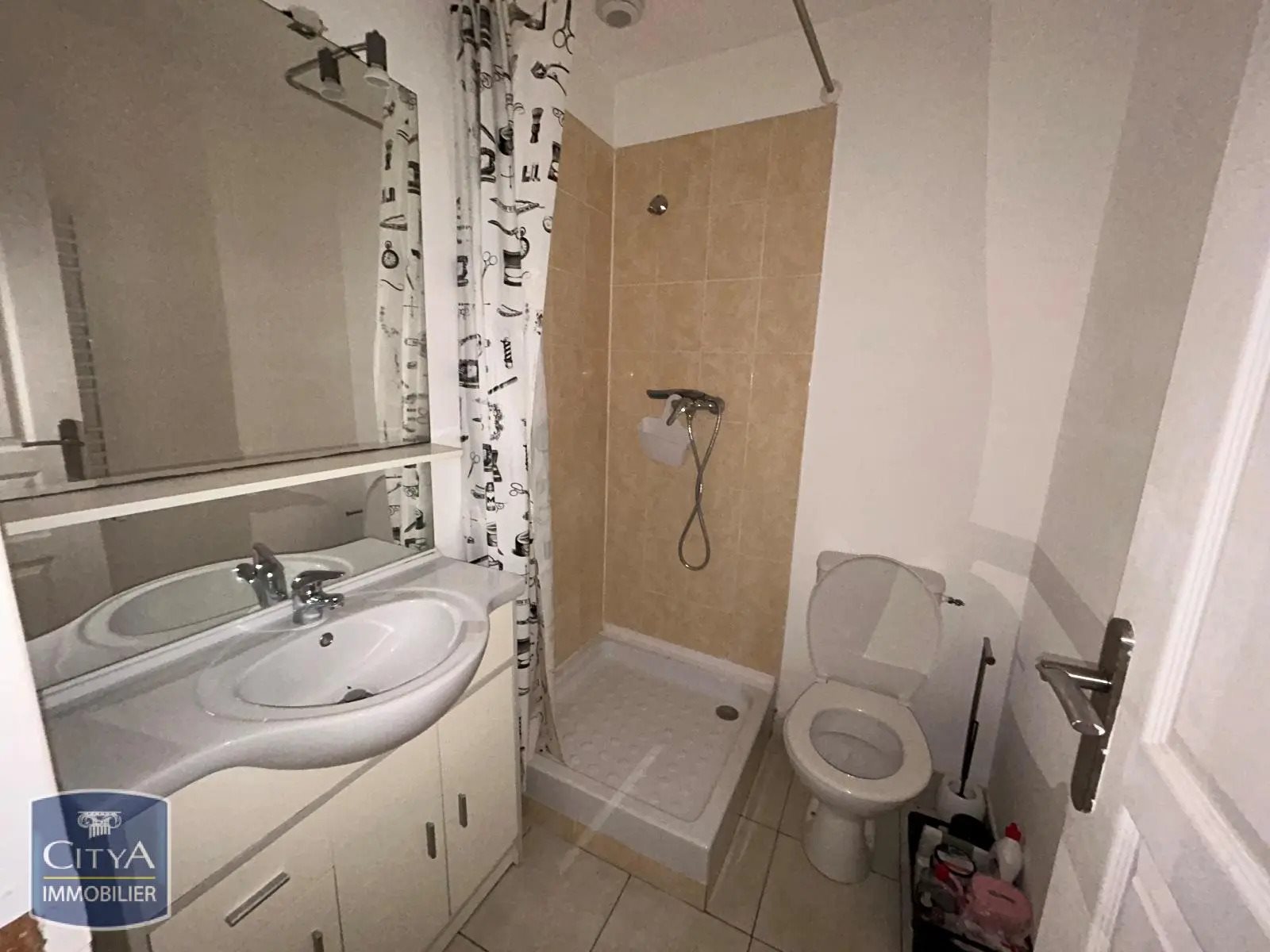 Appartement à louer, 20m², Istres