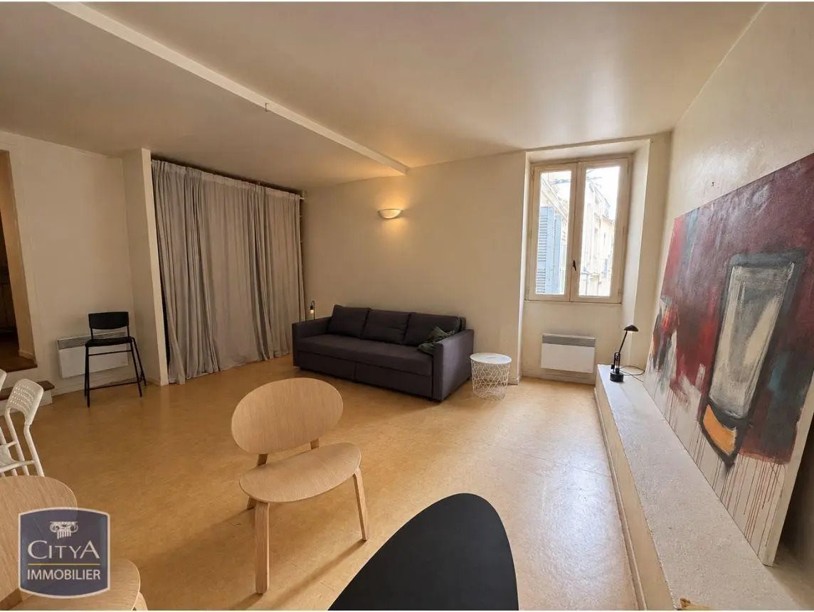 Appartement à louer, 37m², Avignon