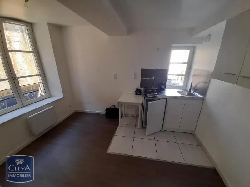Appartement à louer, 15m², Sedan