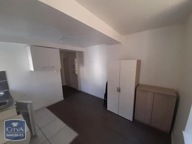 Appartement à louer, 15m², Sedan