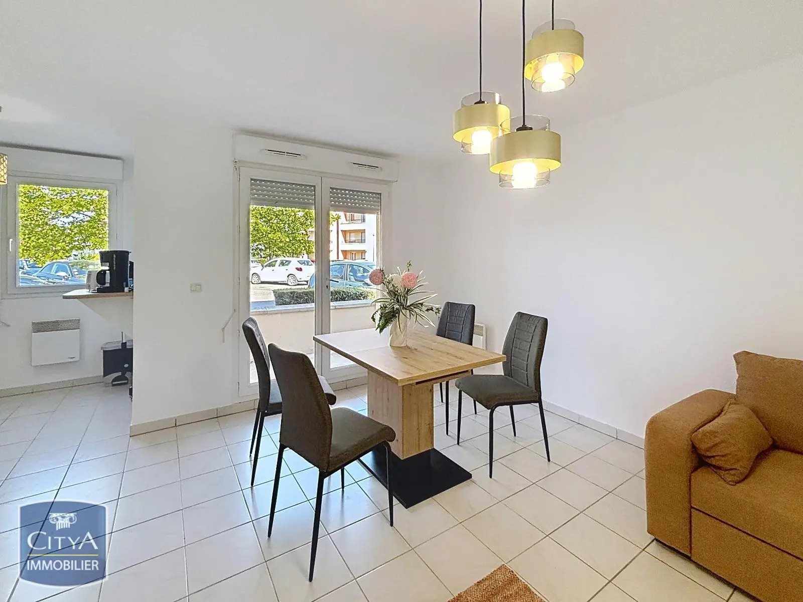 Appartement à louer, 48m², Louvroil