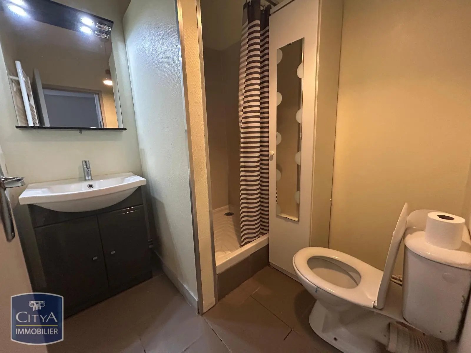 Appartement à louer, 42m², Neuville-de-Poitou