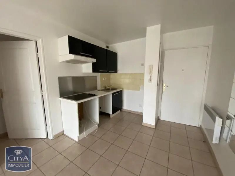 Appartement à louer, 33m², Marseille 12ème