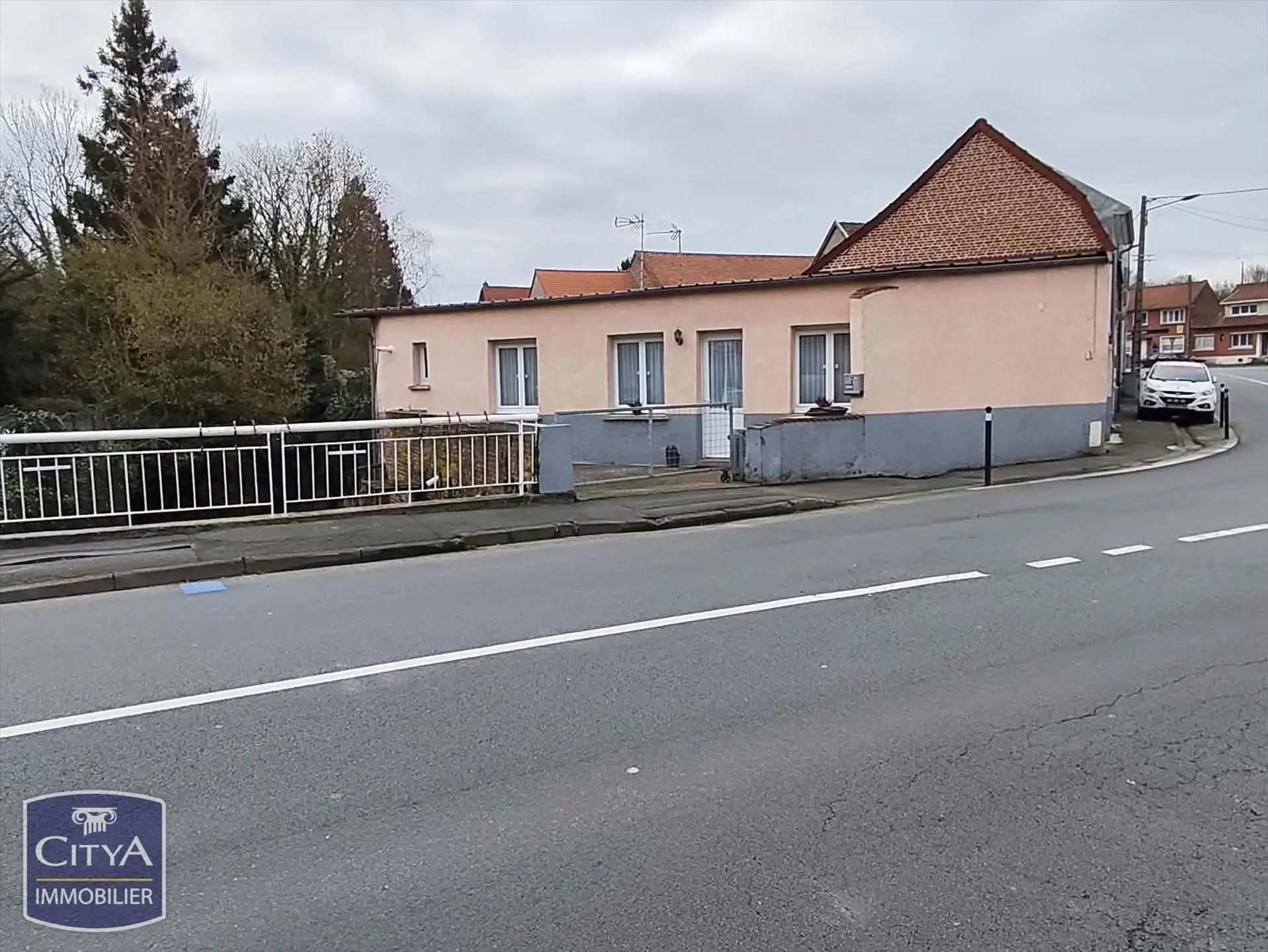 Maison à vendre, 51m², Diéval