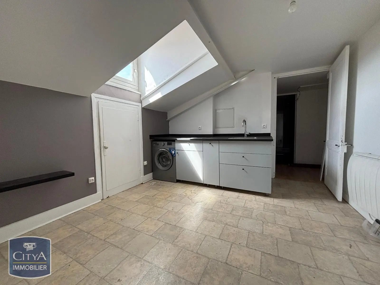 Appartement à louer, 26m², Saint-Étienne