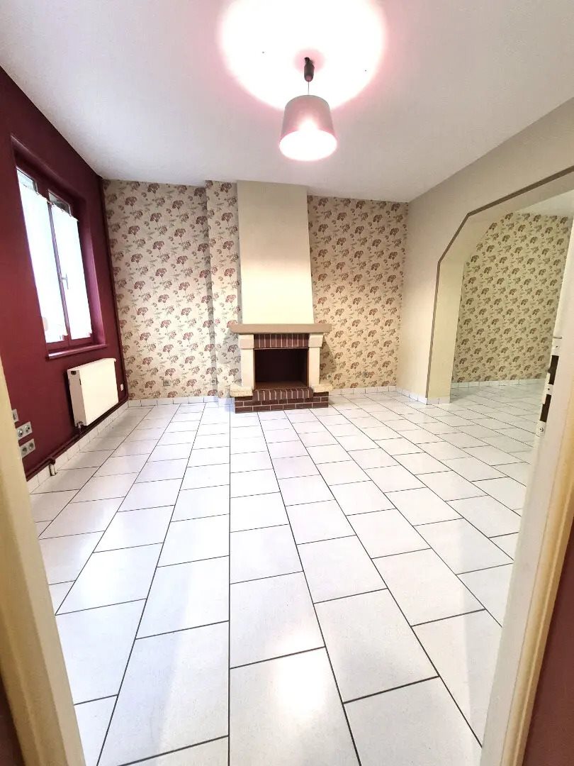 Maison à vendre, 129m², Neuville-Saint-Rémy