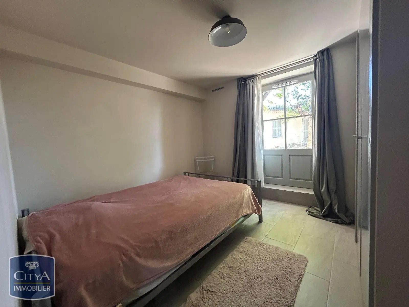 Appartement à louer, 36m², Nîmes