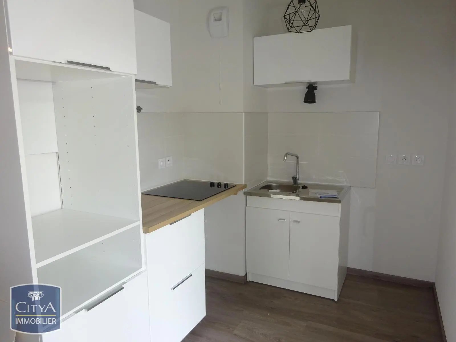 Appartement à louer, 39m², Istres