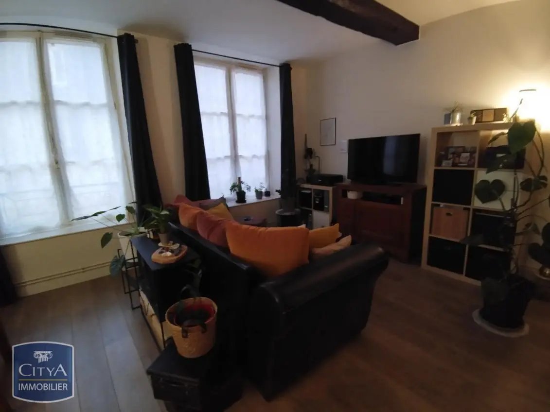 Appartement à louer, 53m², Sedan