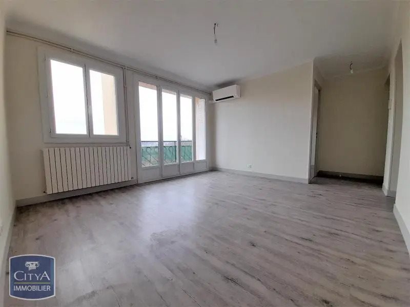 Appartement à louer, 58m², Isle