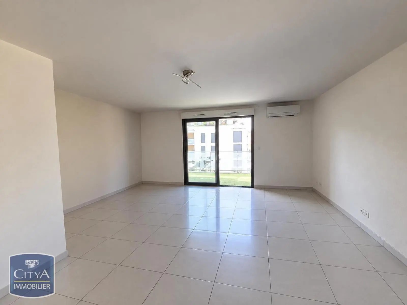 Appartement à louer, 68m², Aix-en-Provence