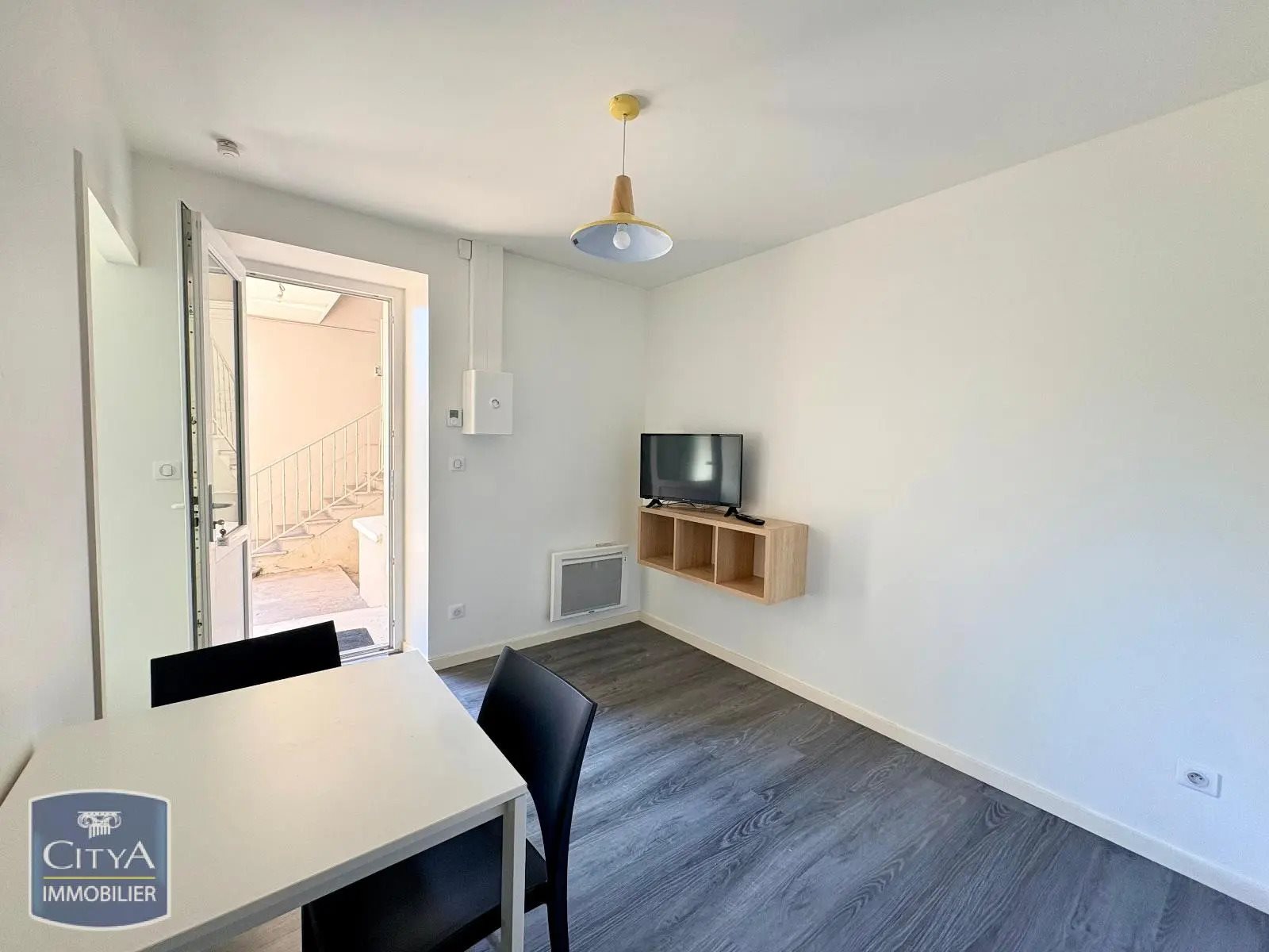 Appartement à louer, 20m², Roanne