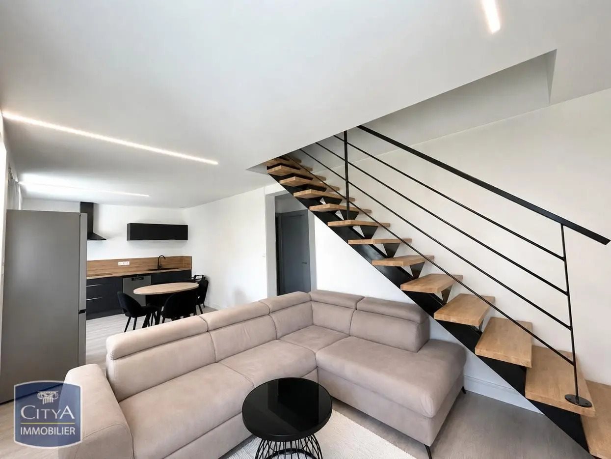 Maison à louer, 83m², Firminy