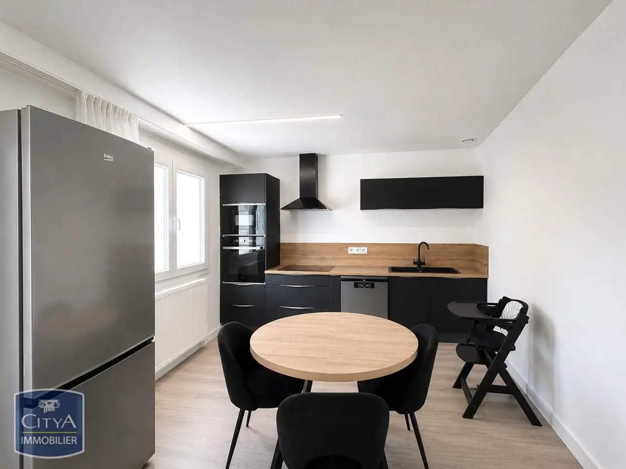 Maison à louer, 83m², Firminy