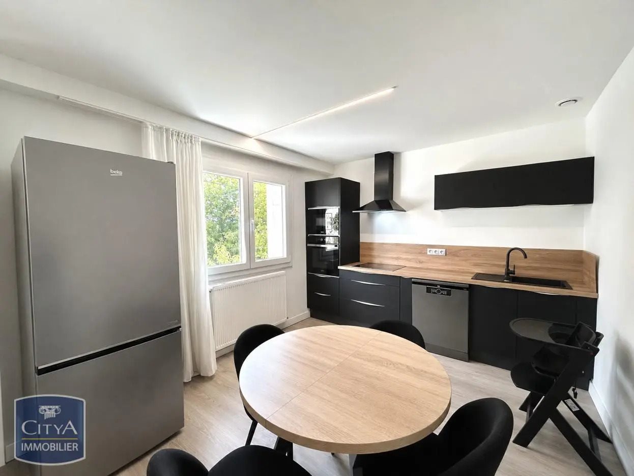 Maison à louer, 83m², Firminy