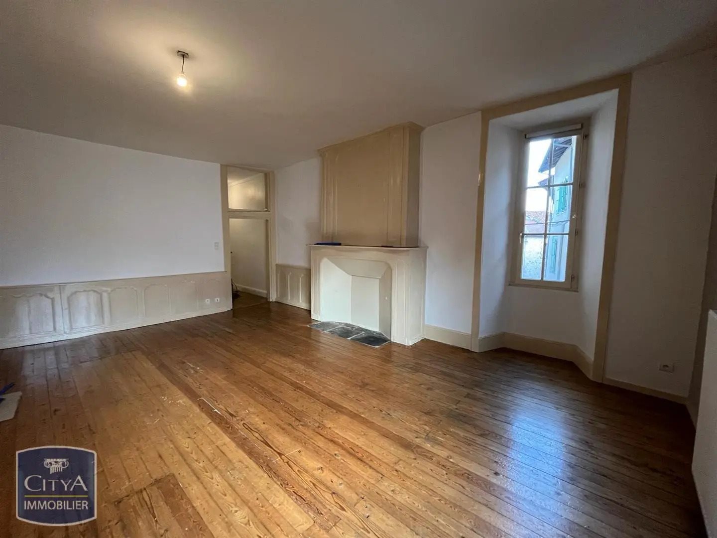 Appartement à louer, 80m², Saint-Léonard-de-Noblat