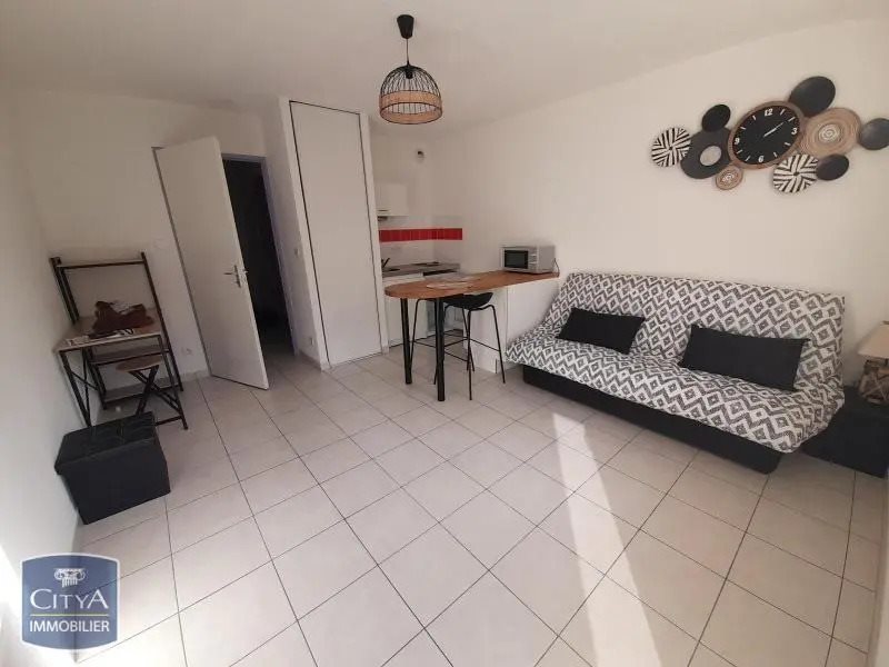Appartement à louer, 25m², Champcevinel