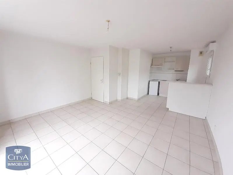 Appartement à louer, 45m², Le Passage