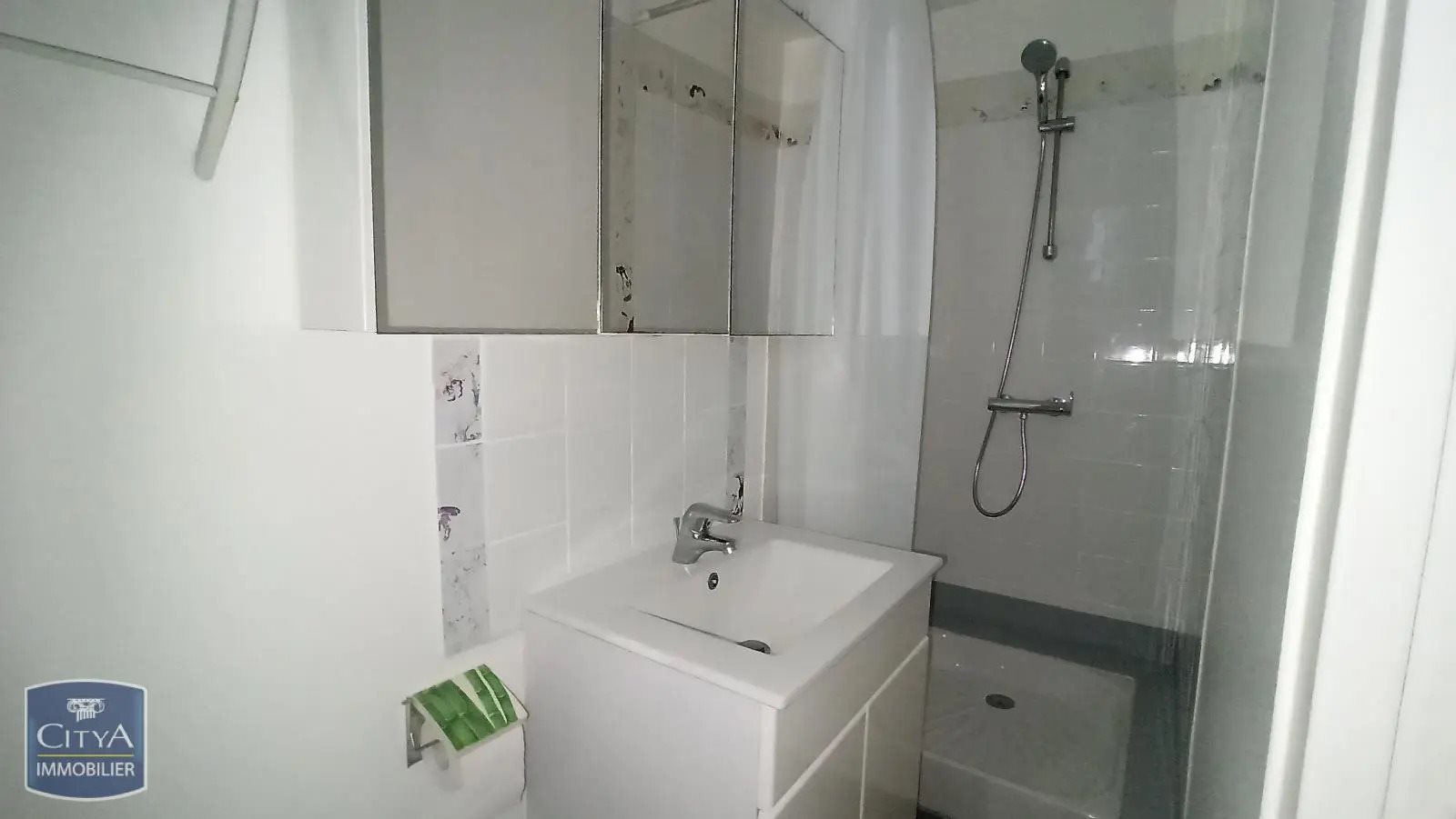 Appartement à louer, 21m², La Ville-du-Bois