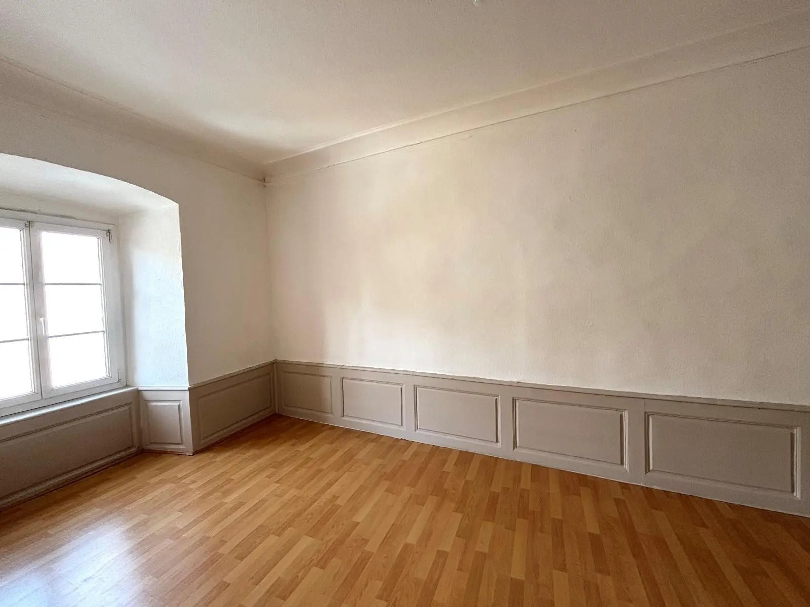 Appartement à louer, 91m², Delle