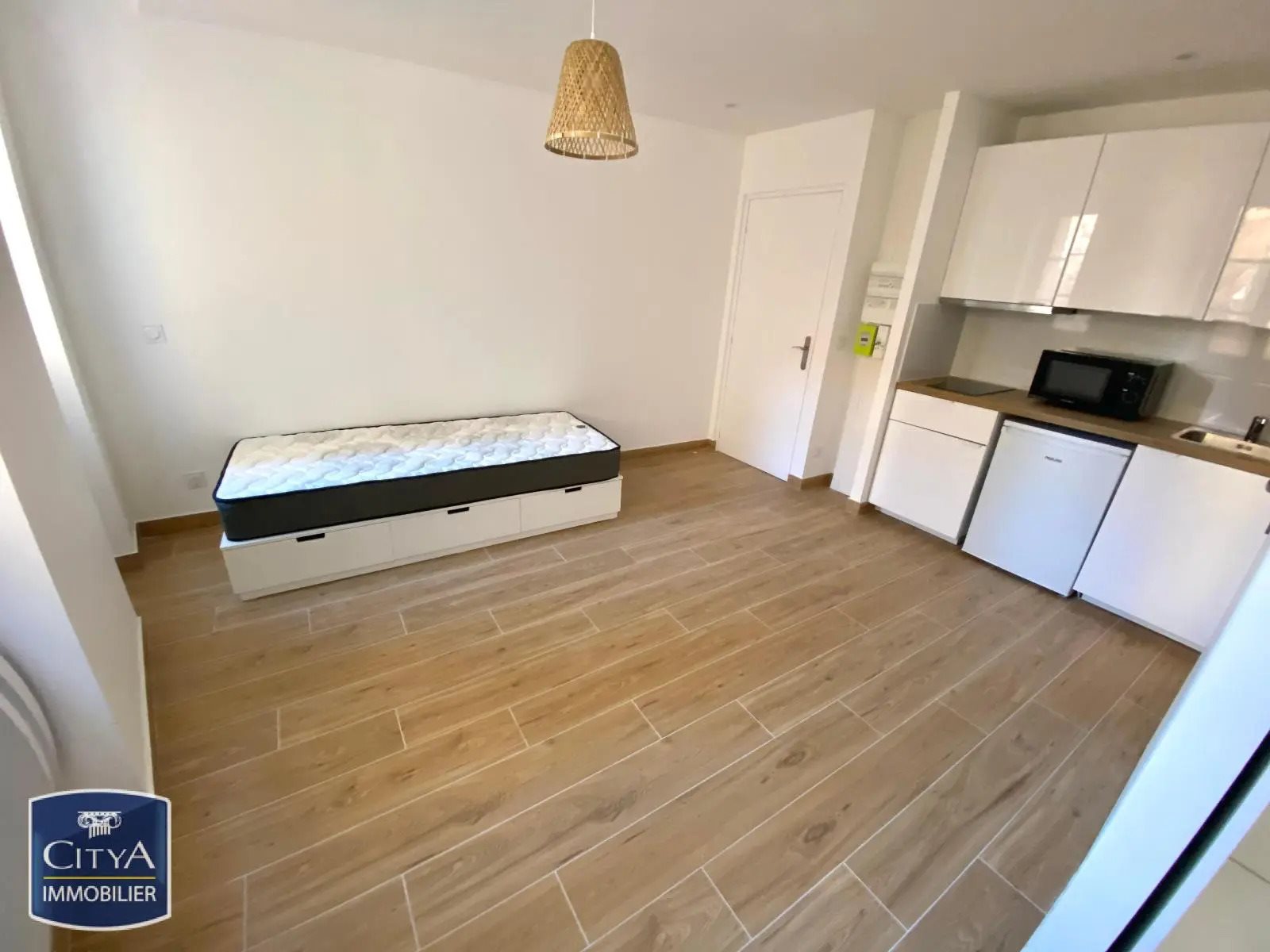 Appartement à louer, 20m², Toulon