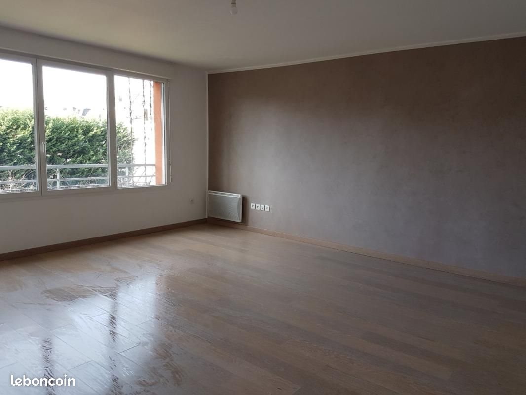 Appartement à louer, 74m², Valenciennes