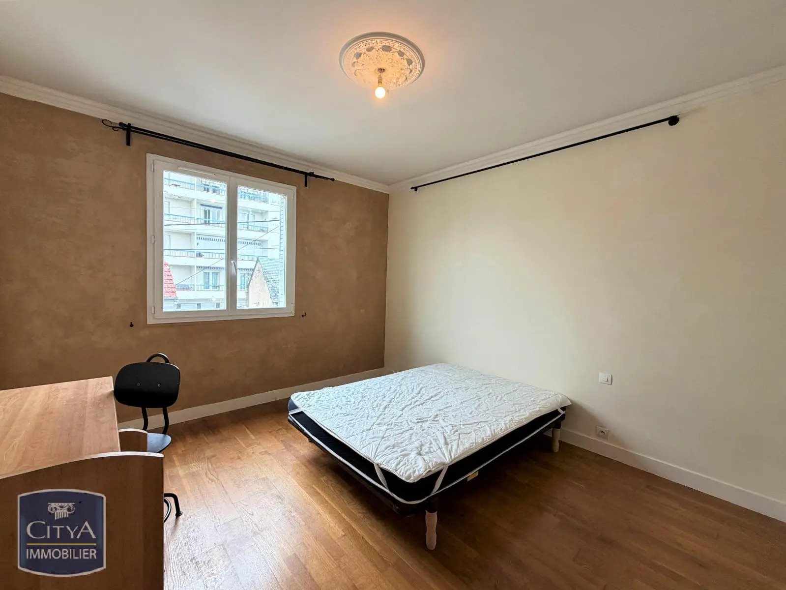 Appartement à louer, 12m², Tours
