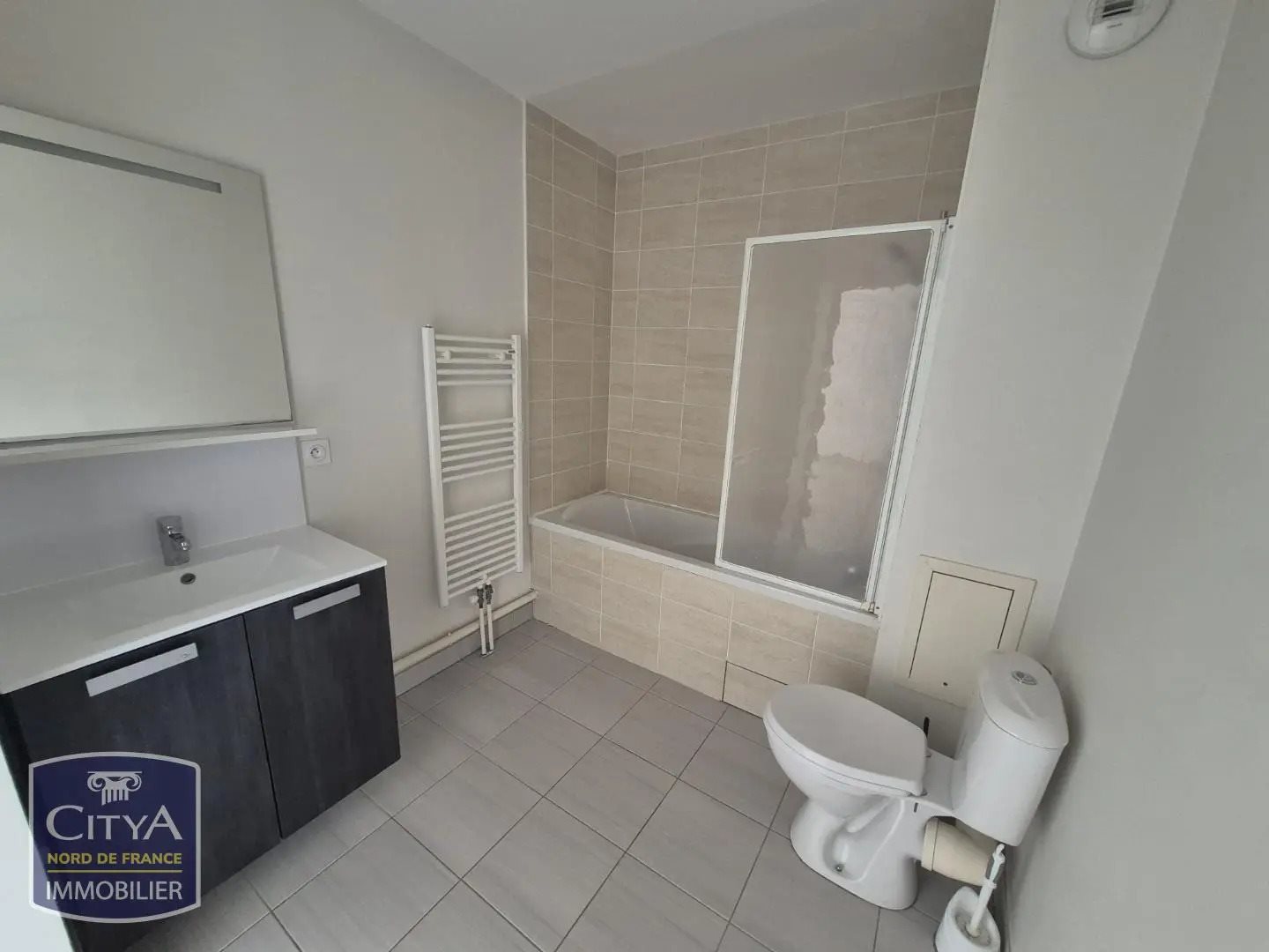 Appartement à louer, 35m², Loos