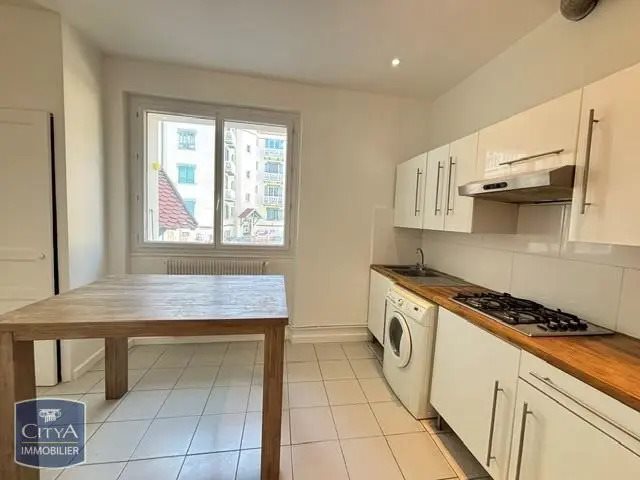 Appartement à louer, 61m², Ville-la-Grand
