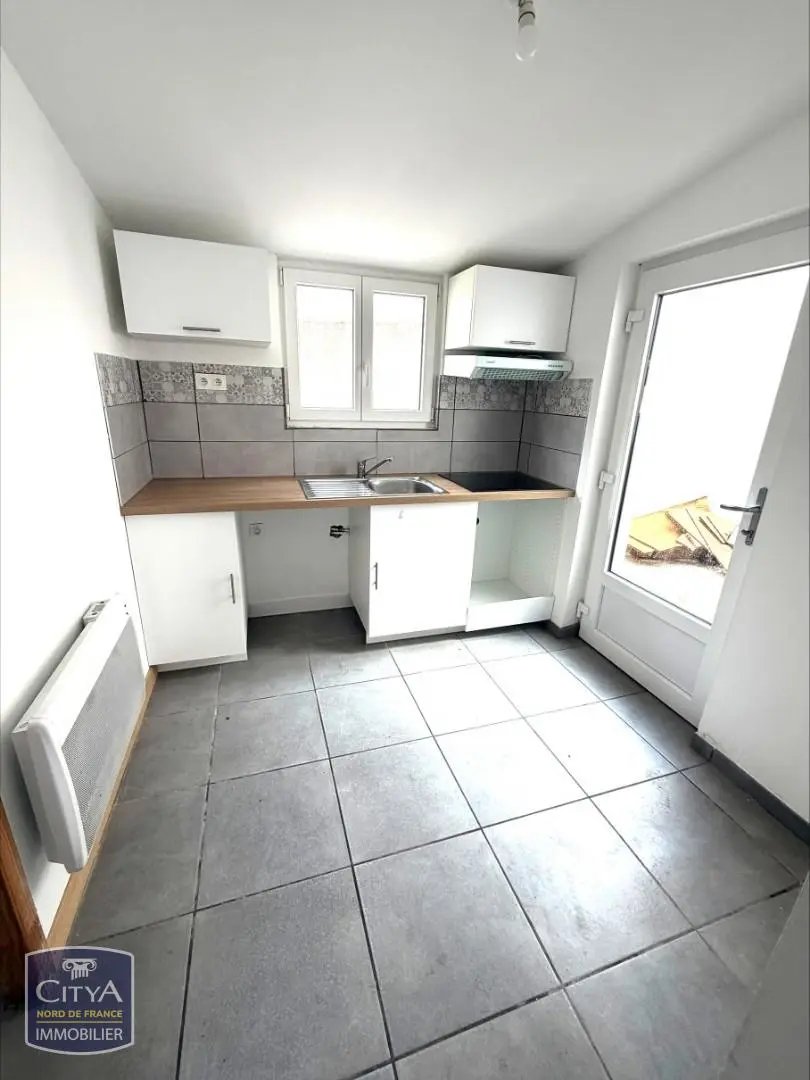 Maison à louer, 66m², Guînes