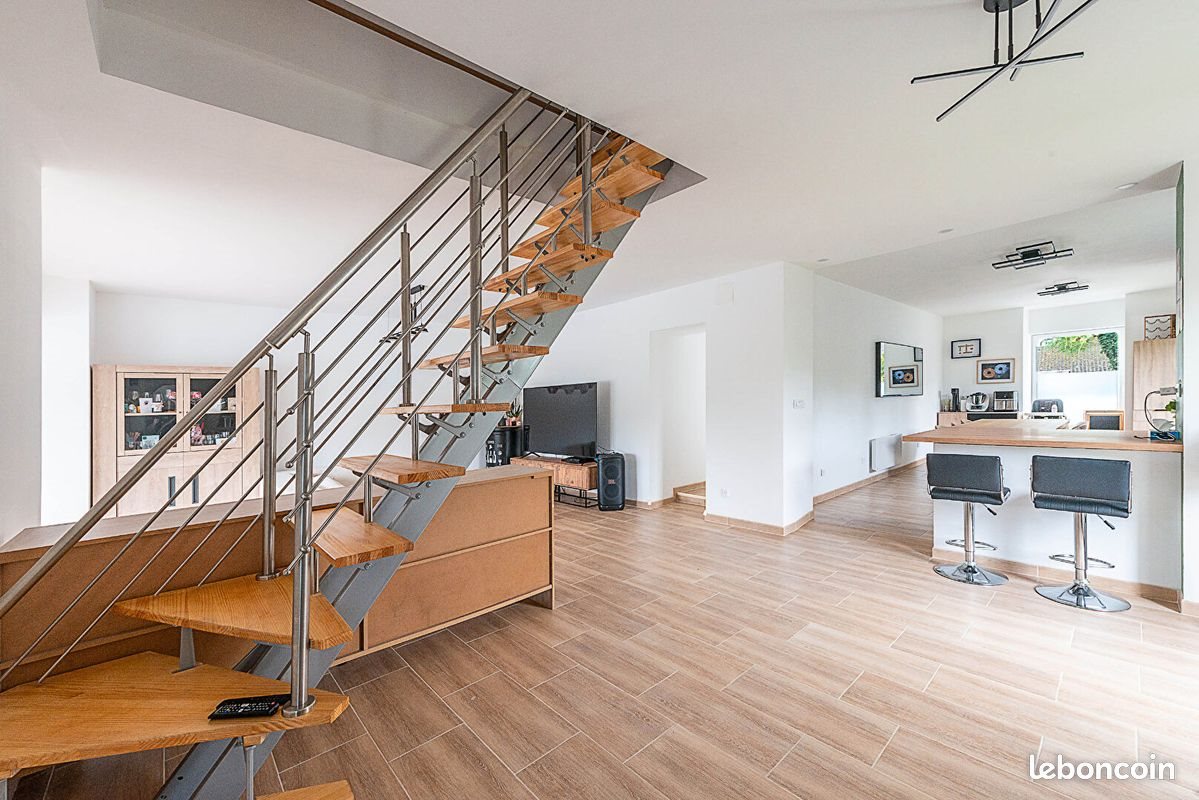 Maison à vendre, 125m², Estrun