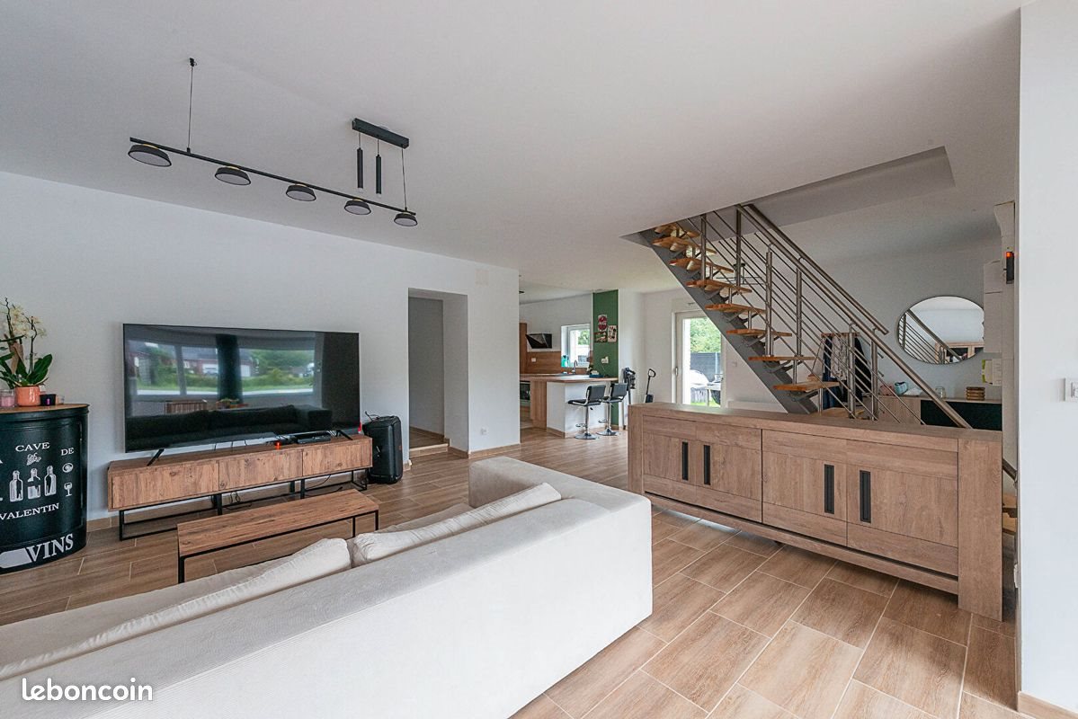 Maison à vendre, 125m², Estrun