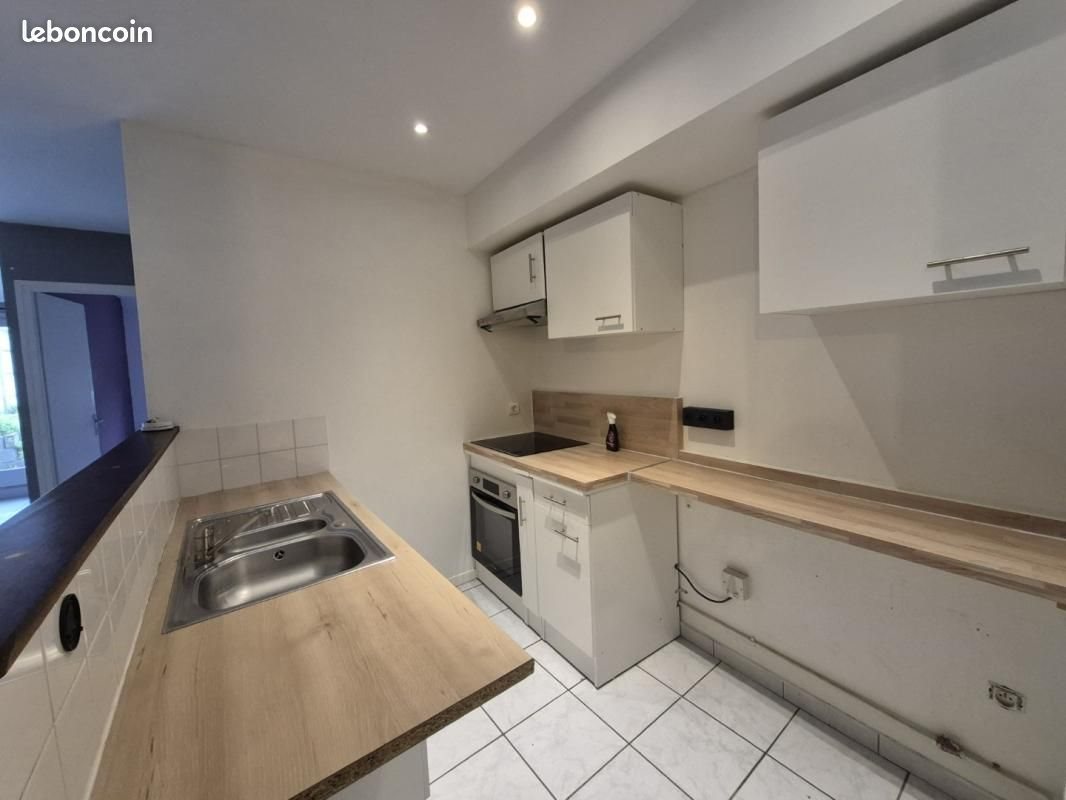 Appartement à louer, 74m², Lille