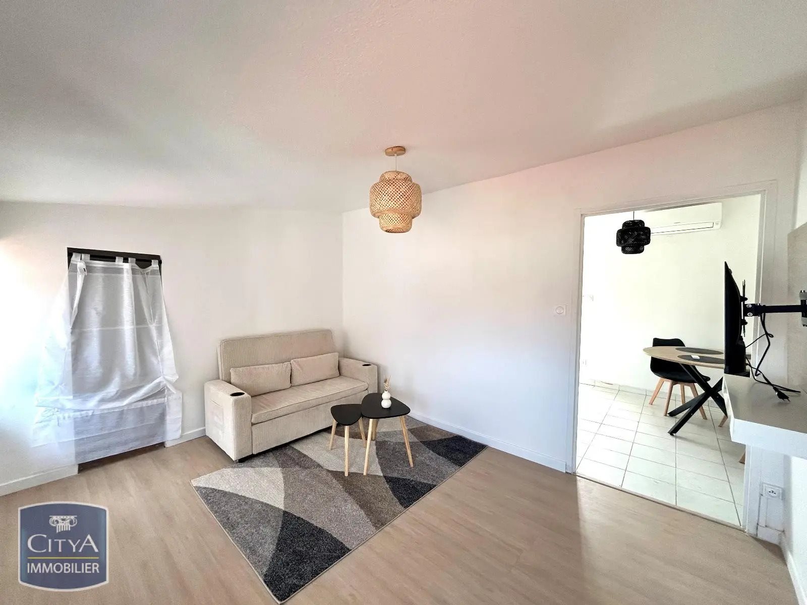 Appartement à louer, 23m², Saint-Etienne