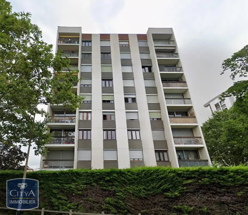 Appartement à louer, 47m², Saint-Genis-Laval