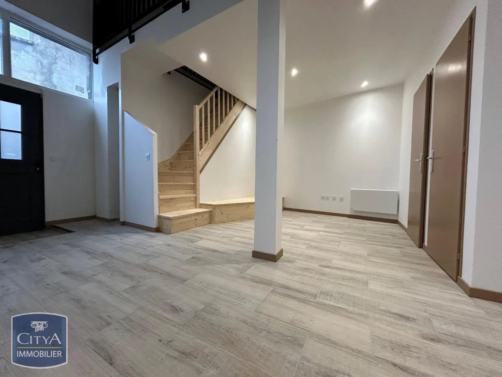 Maison à louer, 57m², Malauzat