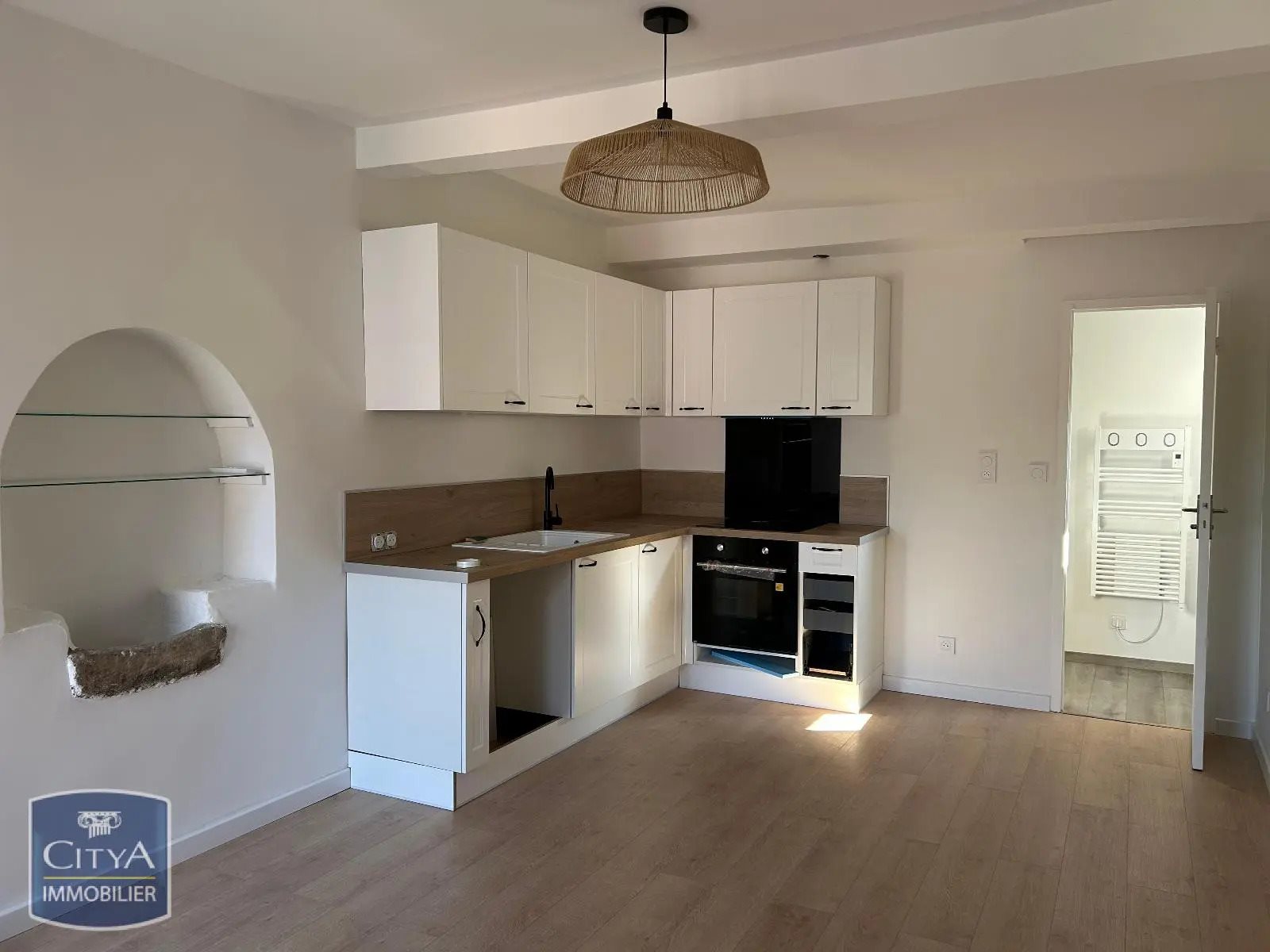 Maison à louer, 55m², Montpeyroux