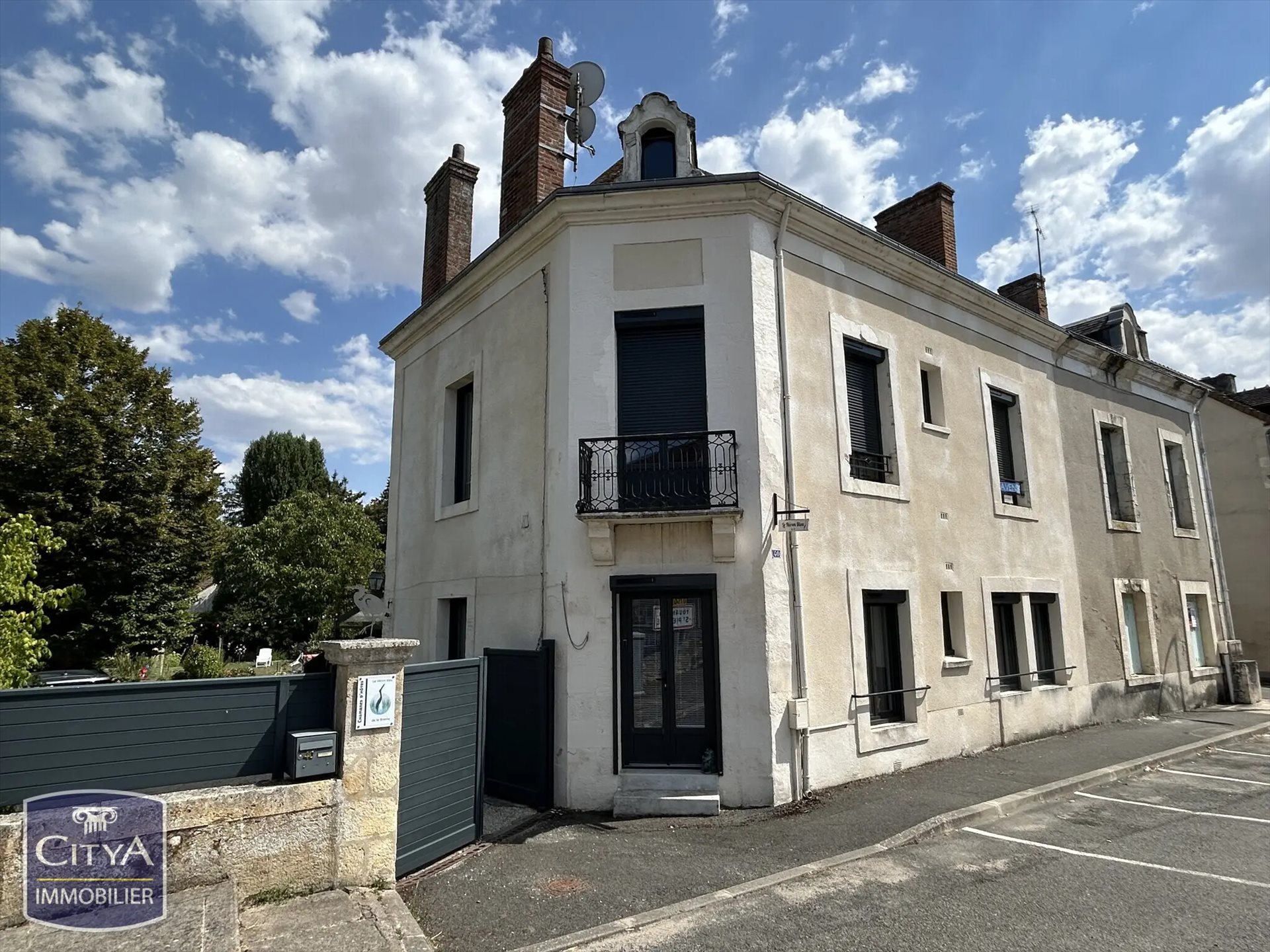 Maison à vendre, 188m², Tournon-Saint-Martin