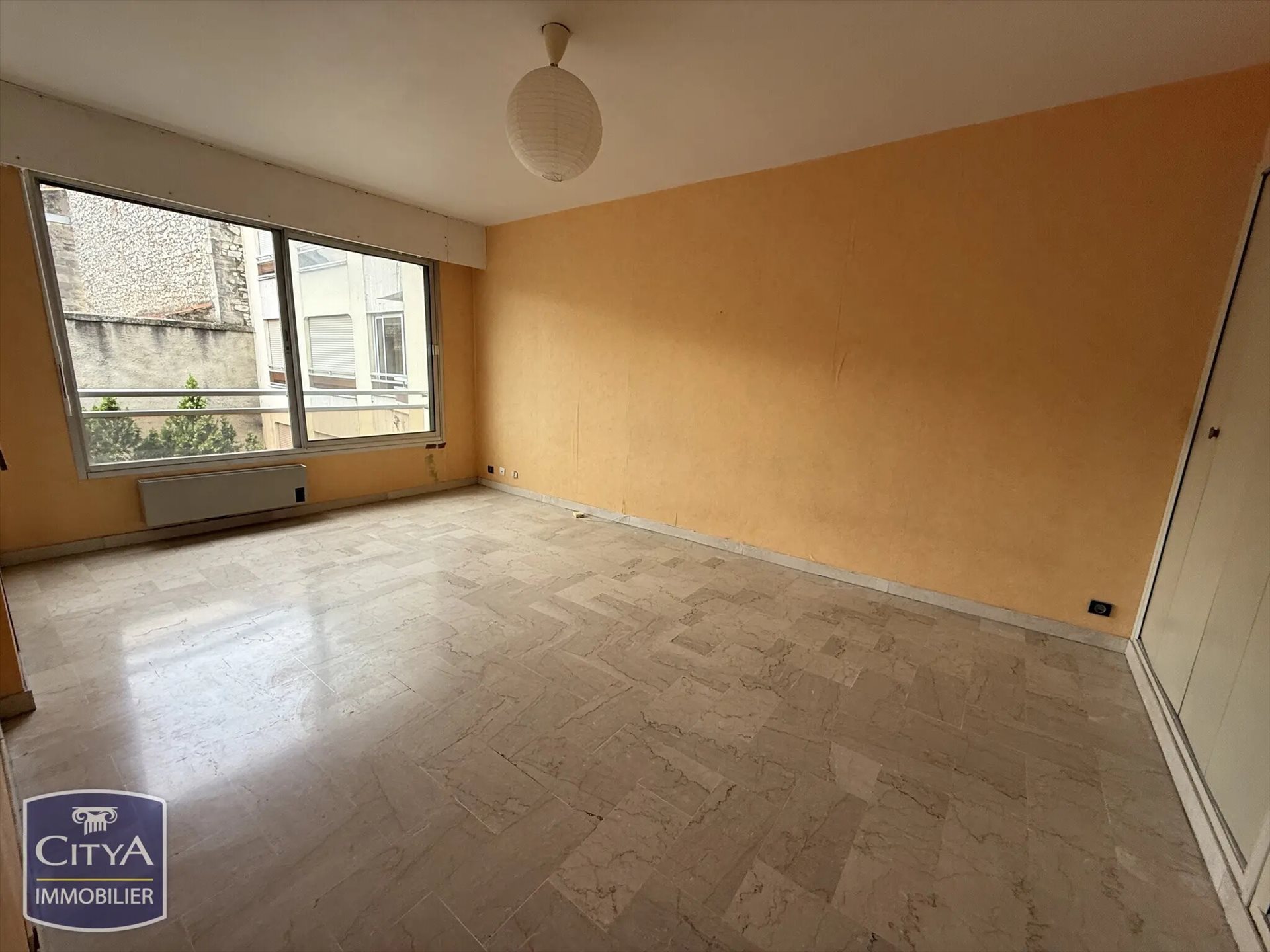 Appartement à vendre, 28m², Nîmes
