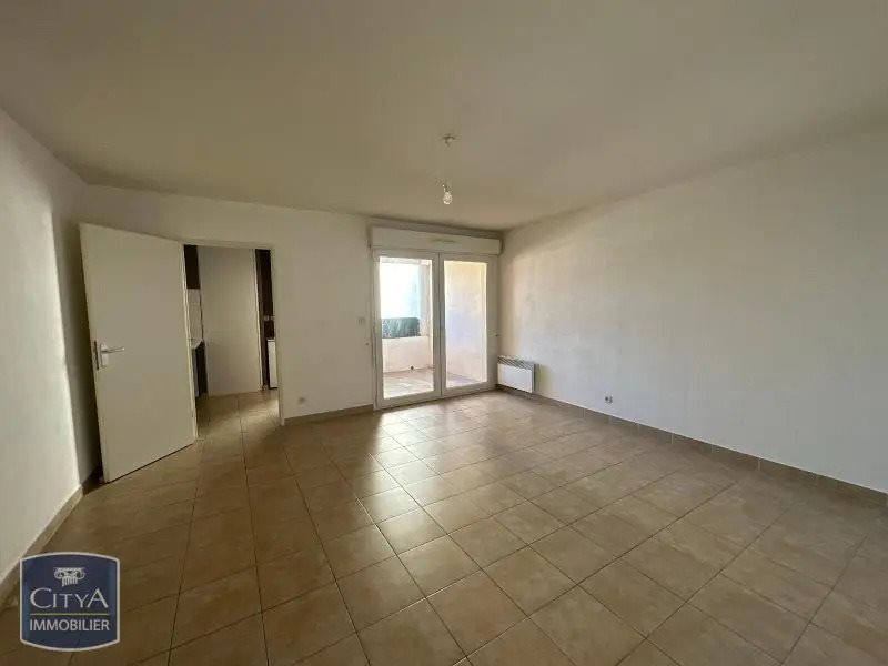 Appartement à louer, 51m², Milhaud