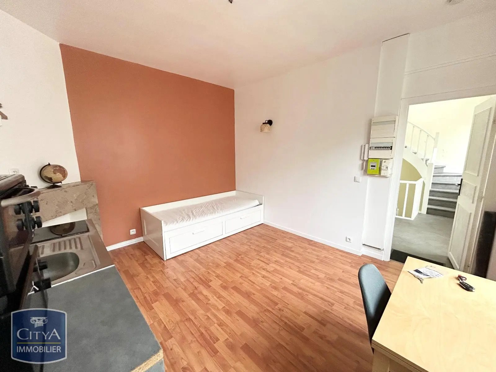 Appartement à louer, 18m², Douai