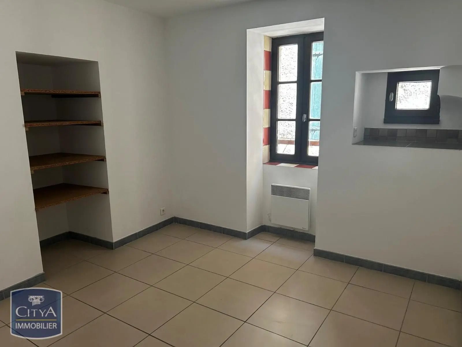 Appartement à louer, 70m², Soubès