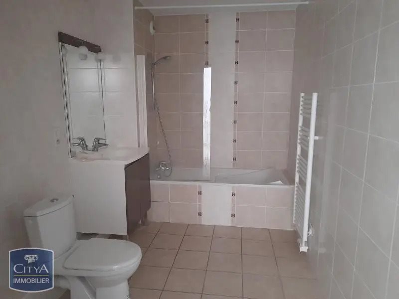 Appartement à louer, 59m², Prévessin-Moëns