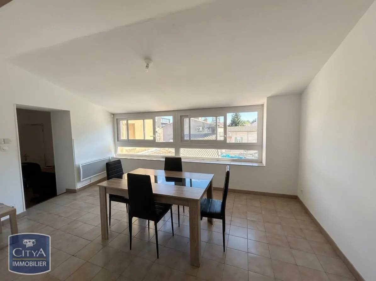 Appartement à louer, 71m², Orange