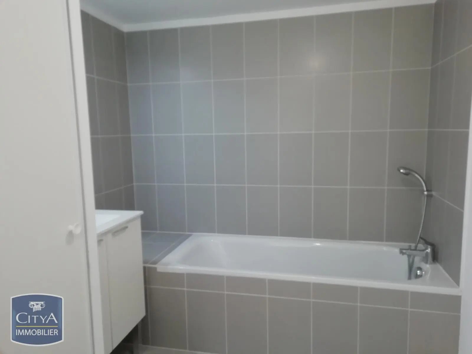Appartement à louer, 40m², Istres
