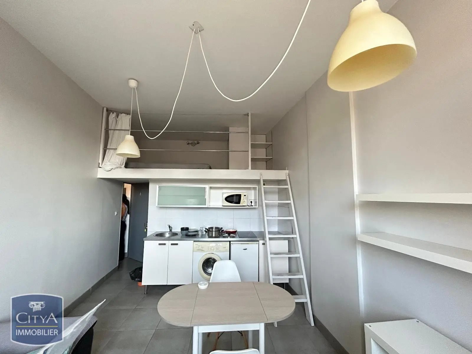Appartement à louer, 21m², Valenciennes